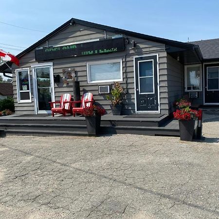 Oreland Motel Flin Flon 外观 照片